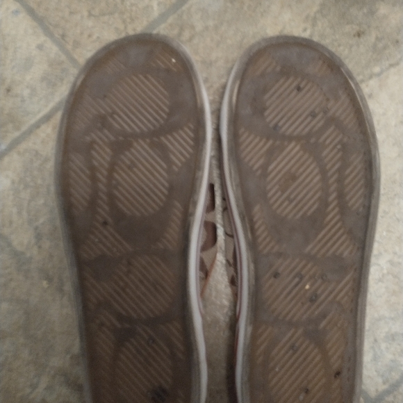 Authentic Coach slide on sandals - Picture 4 of 4